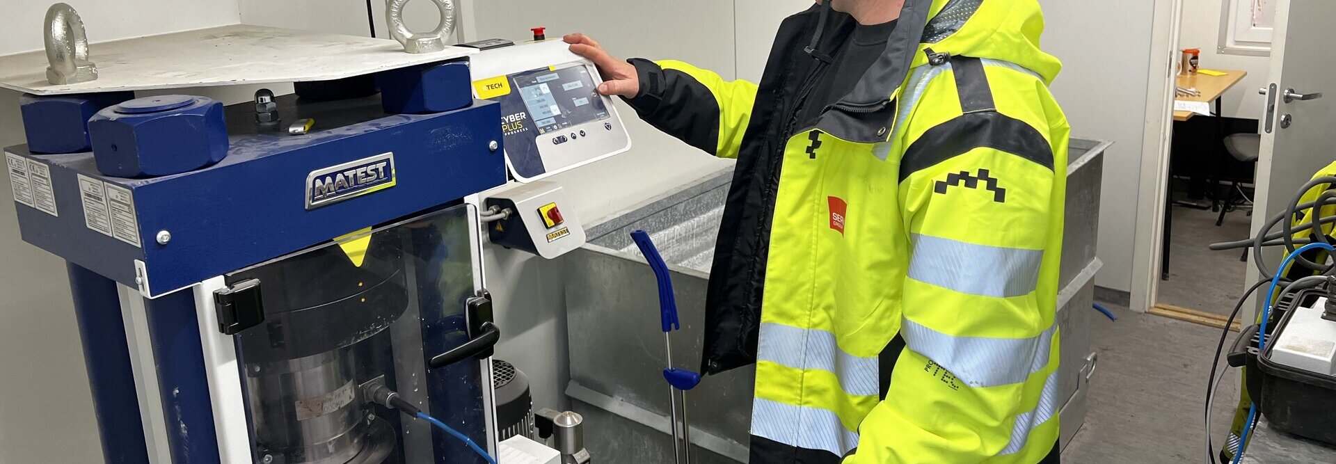 service og kalibrering med Matest