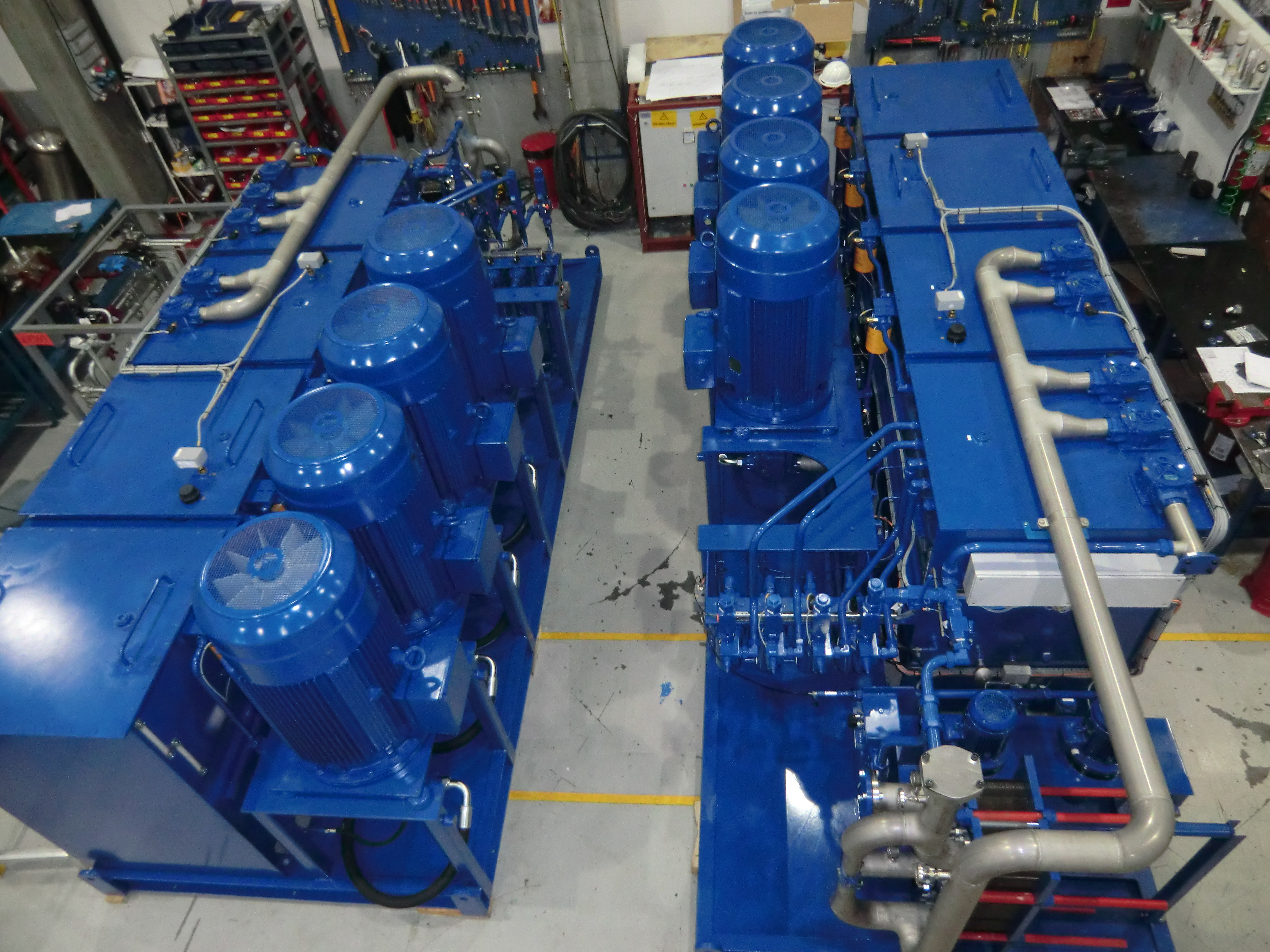 Two hydraulic power units 5000 liter